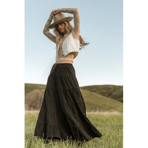 Kenzington Tiered Skirt Black