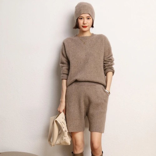 High-Quality Fashion Suit: 100% Cashmere Knitted Sweater & Short Pants Set|||SPECIFICATIONS